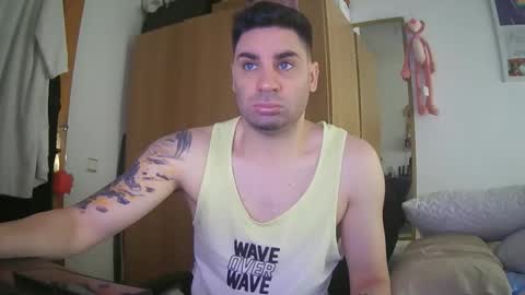 Snapshot of diselobienclaro chatting on 05-28-26, 11:29 diselobienclaro online show from 05-28-26, 11:29