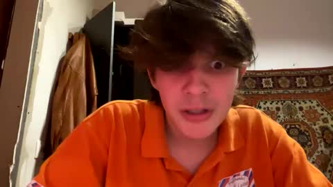 Snapshot of diskii07 chatting on 10-16-25, 12:50 diskii07 online show from 10-16-25, 12:50