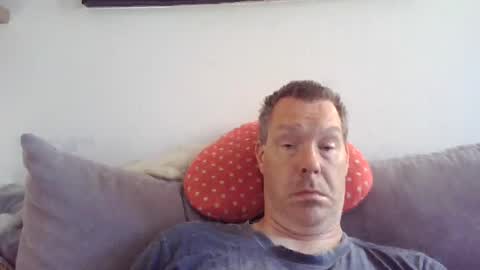 Snapshot of disney0988 chatting on 06-21-26, 04:26 disney0988 online show from 06-21-26, 04:26
