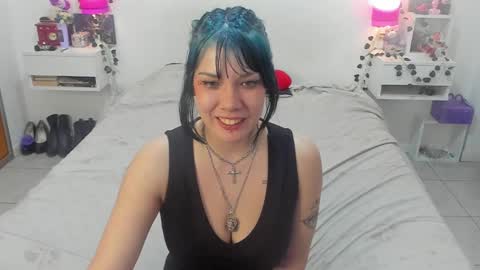 Lena online show from 10-17-25, 02:48