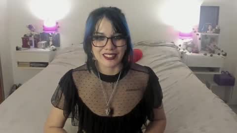 Lena online show from 10-23-25, 03:28