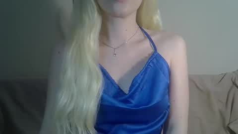 DitaMilton online show from 12-15-25, 08:24