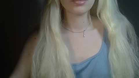 DitaMilton online show from 02-16-26, 07:43