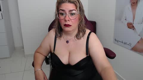 Diva online show from 12-29-24, 08:37