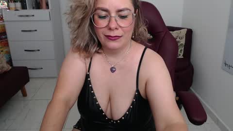 Diva online show from 01-04-25, 12:05