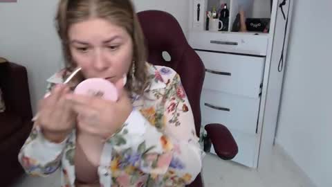 Diva online show from 02-25-25, 10:29