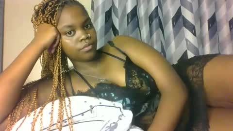 diva_queen495161 online show from 03-12-25, 08:51