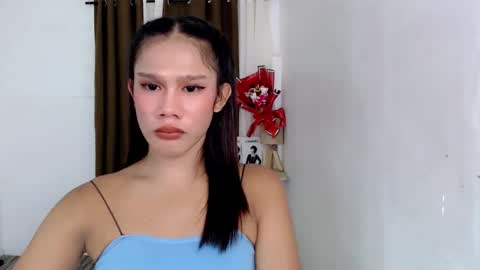 Snapshot of divine_sawanta chatting on 05-19-26, 02:12 SAWANTA online show from 05-19-26, 02:12