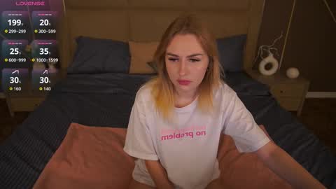 Snapshot of divinejasss chatting on 09-21-25, 01:07 DivineJasss online show from 09-21-25, 01:07