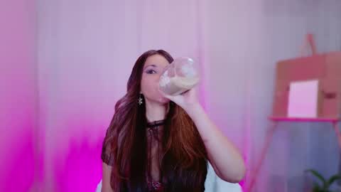 DivineLynn online show from 02-22-25, 03:25