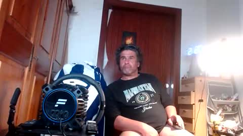 divitimido online show from 04-21-26, 06:52