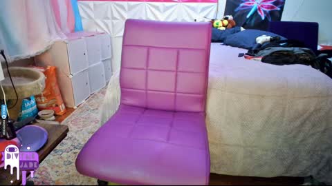 Snapshot of divynejade chatting on 12-06-24, 05:31 Jade Divyne online show from 12-06-24, 05:31