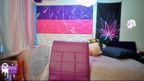 Snapshot of divynejade chatting on 12-07-24, 05:15 Jade Divyne online show from 12-07-24, 05:15