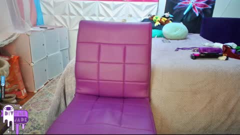 Snapshot of divynejade chatting on 12-09-24, 12:45 Jade Divyne online show from 12-09-24, 12:45