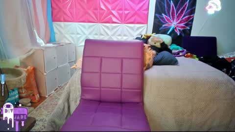 Snapshot of divynejade chatting on 12-10-24, 02:28 Jade Divyne online show from 12-10-24, 02:28