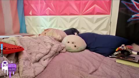 Snapshot of divynejade chatting on 03-02-25, 08:40 Jade Divyne online show from 03-02-25, 08:40