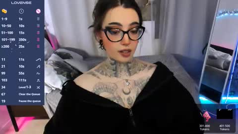 Snapshot of dixipixi_ chatting on 02-05-26, 06:07 dixipixi_ online show from 02-05-26, 06:07