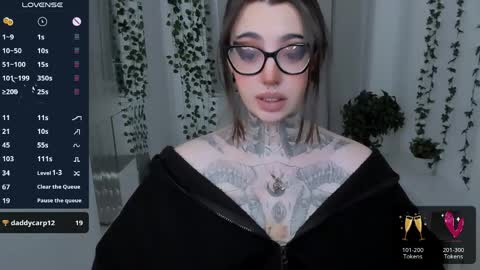 dixipixi_ online show from 04-03-26, 06:55