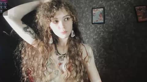 Dizer online show from 11-08-25, 03:23