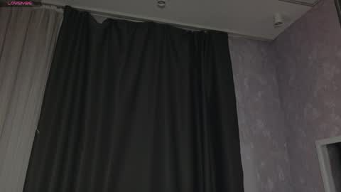 Snapshot of dizer_clop chatting on 05-30-26, 08:17 Dizer online show from 05-30-26, 08:17