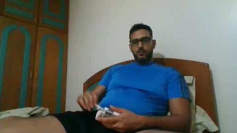 Snapshot of djac1987 chatting on 09-10-25, 10:21 djac1987 online show from 09-10-25, 10:21