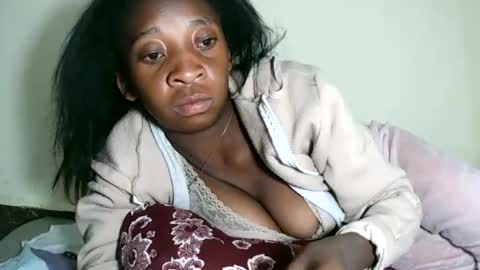 Snapshot of djamellah chatting on 06-30-26, 02:45 djamellah online show from 06-30-26, 02:45
