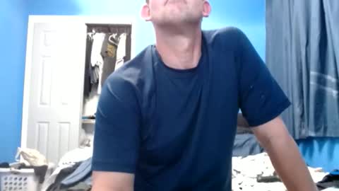 Snapshot of djcloudy22223 chatting on 01-14-26, 10:21 djcloudy22223 online show from 01-14-26, 10:21