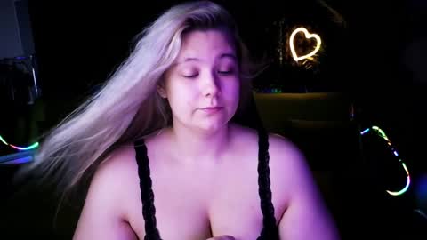 Jenia online show from 12-18-24, 02:10