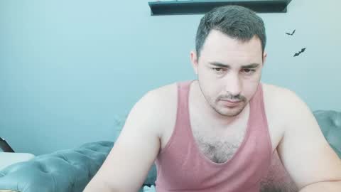 Snapshot of djmute chatting on 06-09-26, 04:46 STR8 BOYv online show from 06-09-26, 04:46