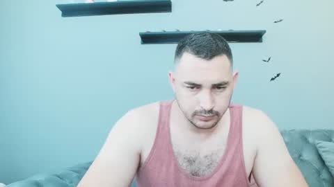 Snapshot of djmute chatting on 06-11-26, 04:43 STR8 BOYv online show from 06-11-26, 04:43