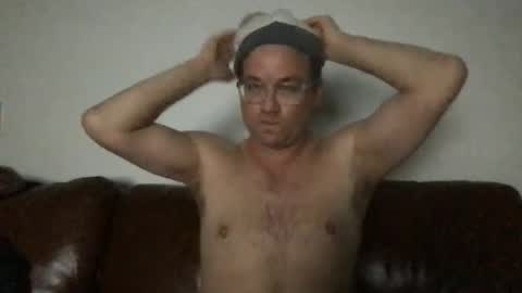 TriflinYoBitch online show from 02-04-26, 09:37