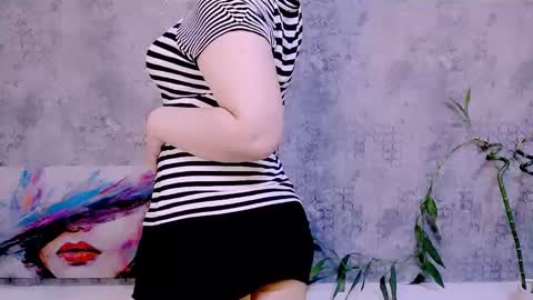 djullia online show from 11-16-25, 06:08