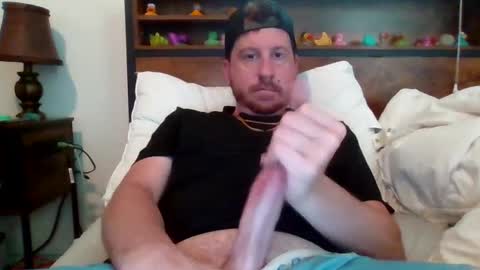 Snapshot of dlew505 chatting on 05-12-26, 11:57 come say hey lets chat online show from 05-12-26, 11:57