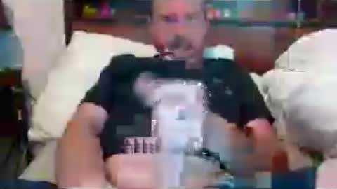 Snapshot of dlew505 chatting on 05-26-26, 07:10 come say hey lets chat online show from 05-26-26, 07:10