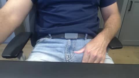 Snapshot of dlincoln69 chatting on 11-03-25, 01:45 dlincoln69 online show from 11-03-25, 01:45