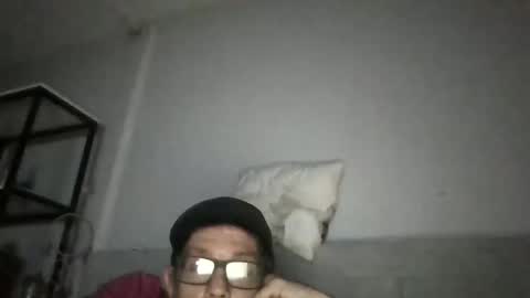 Snapshot of dlovesr4ever chatting on 11-16-25, 11:43 Studley86 online show from 11-16-25, 11:43