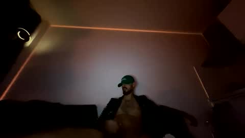 Azier online show from 10-21-25, 01:28