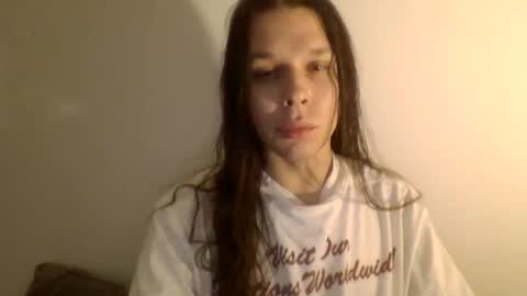 dobb582726 online show from 12-21-25, 07:59