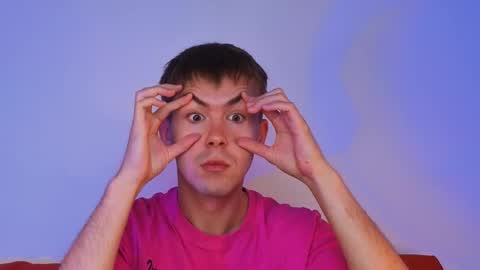 Snapshot of dobrovoritel chatting on 04-26-26, 04:10 Robert online show from 04-26-26, 04:10