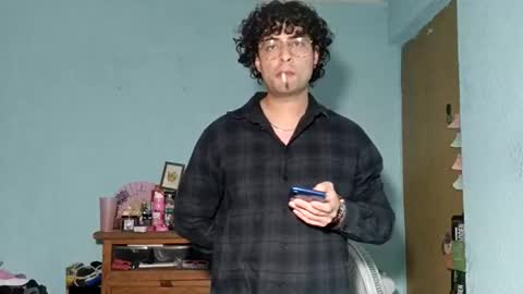 Snapshot of docpepino chatting on 01-17-26, 06:18 MrPepino online show from 01-17-26, 06:18