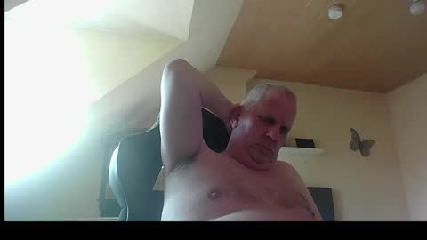 doggy2629 online show from 03-16-26, 04:00