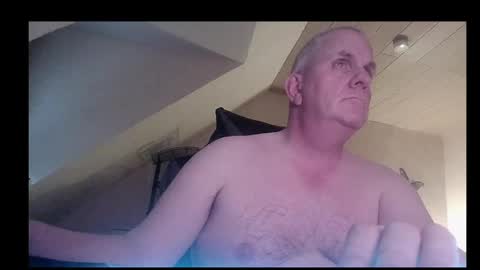 Snapshot of doggy2629 chatting on 05-22-26, 07:19 doggy2629 online show from 05-22-26, 07:19