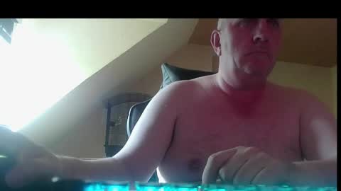 Snapshot of doggy2629 chatting on 06-02-26, 08:49 doggy2629 online show from 06-02-26, 08:49