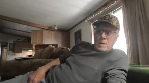 Snapshot of doingmyself69 chatting on 03-12-26, 09:32 doingmyself69 online show from 03-12-26, 09:32