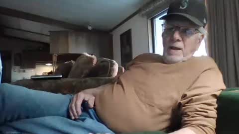 Snapshot of doingmyself69 chatting on 03-17-26, 03:15 doingmyself69 online show from 03-17-26, 03:15