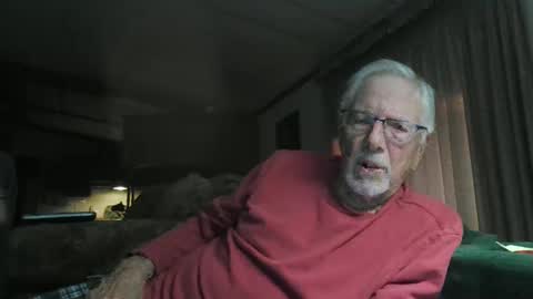 Snapshot of doingmyself69 chatting on 04-28-26, 02:49 doingmyself69 online show from 04-28-26, 02:49