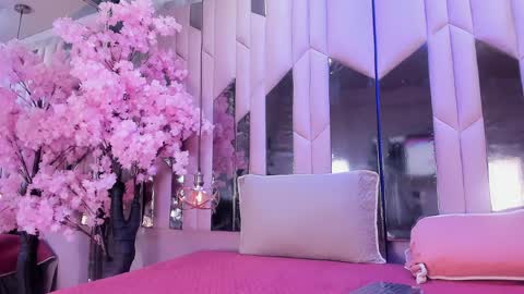    online show from 04-04-26, 04:04