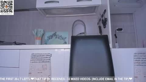 Snapshot of dolce4you69 chatting on 02-13-25, 08:38 Dea----IF YOU WANT TO SUPPORT ME -Purshase subscribtions scroll BIO  THANK YOU LOVE - online show from 02-13-25, 08:38