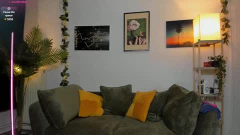 Betty online show from 02-23-25, 05:12