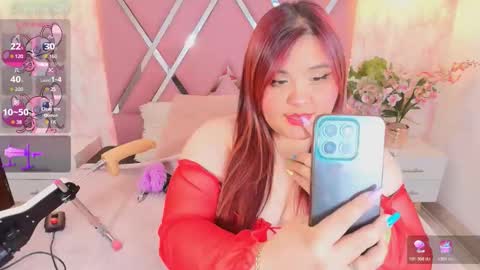 Snapshot of dolce_pearl chatting on 04-20-26, 02:14 Dolce Pearl online show from 04-20-26, 02:14